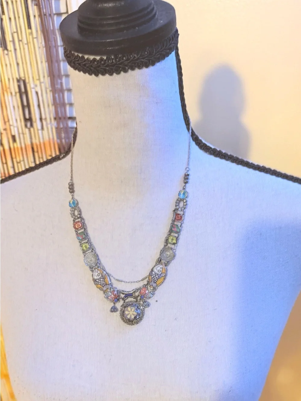 Vintage. This Unique Handcrafted Silver-Tone Multicolor Koi Fish Pendant. - Picture 5 of 10